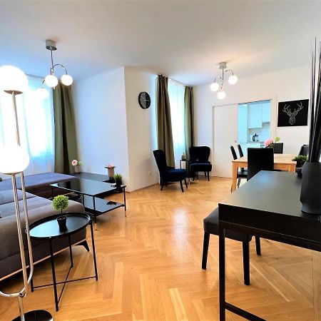 Unique Apartment Center Viyana Dış mekan fotoğraf